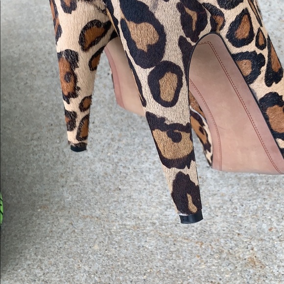 Sam Edelman Kit leopard print ankle boots - Picture 6 of 11